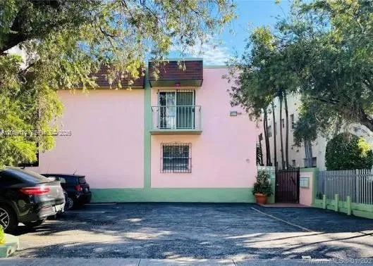 937 Michigan Ave #1 Miami Beach, FL 33139