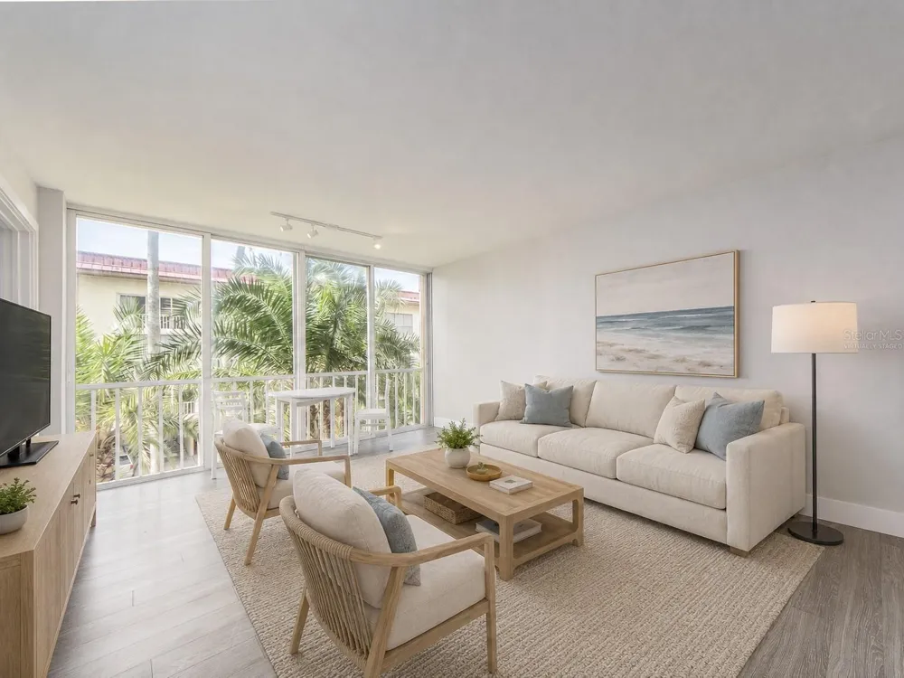 121 ISLAND WAY #334 Clearwater Beach, FL 33767