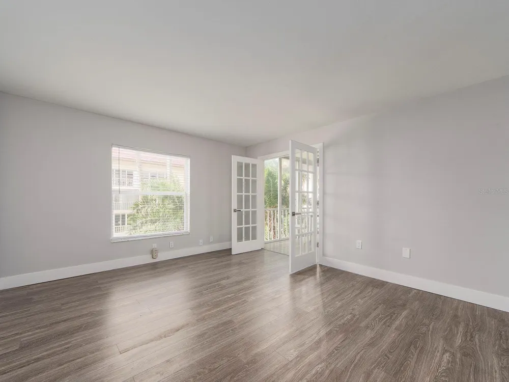 121 ISLAND WAY #334 Clearwater Beach, FL 33767