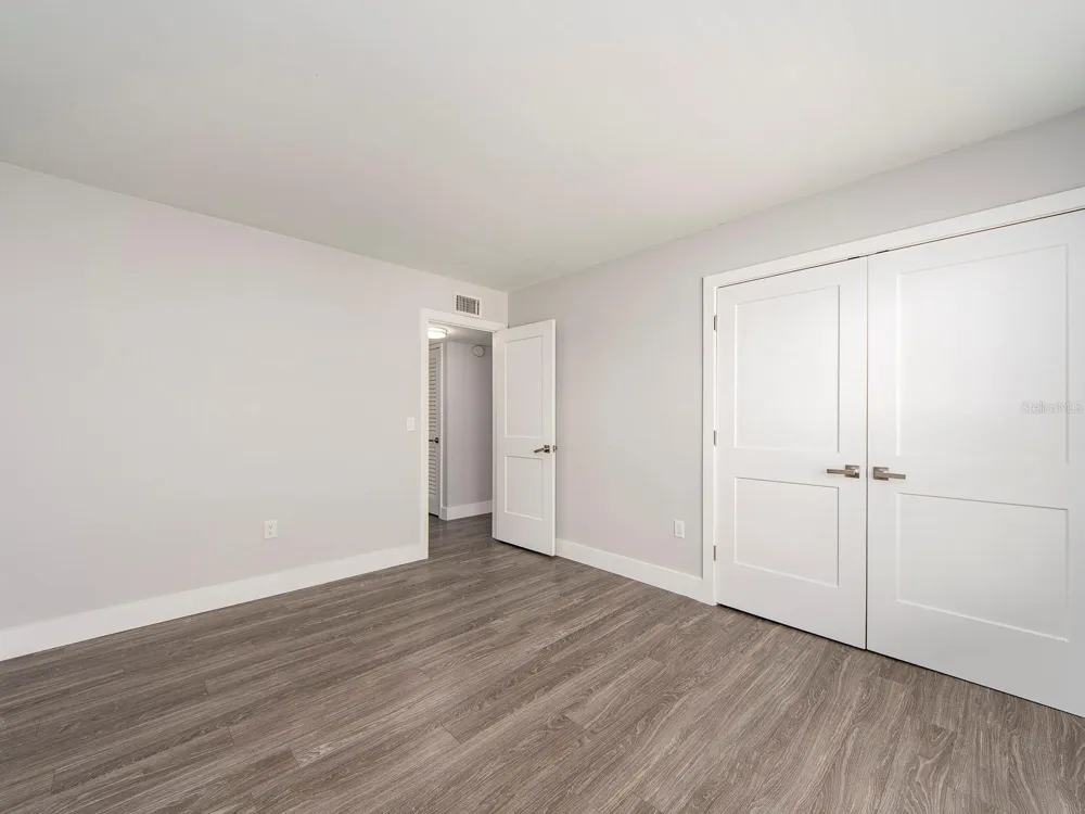 121 ISLAND WAY #334 Clearwater Beach, FL 33767