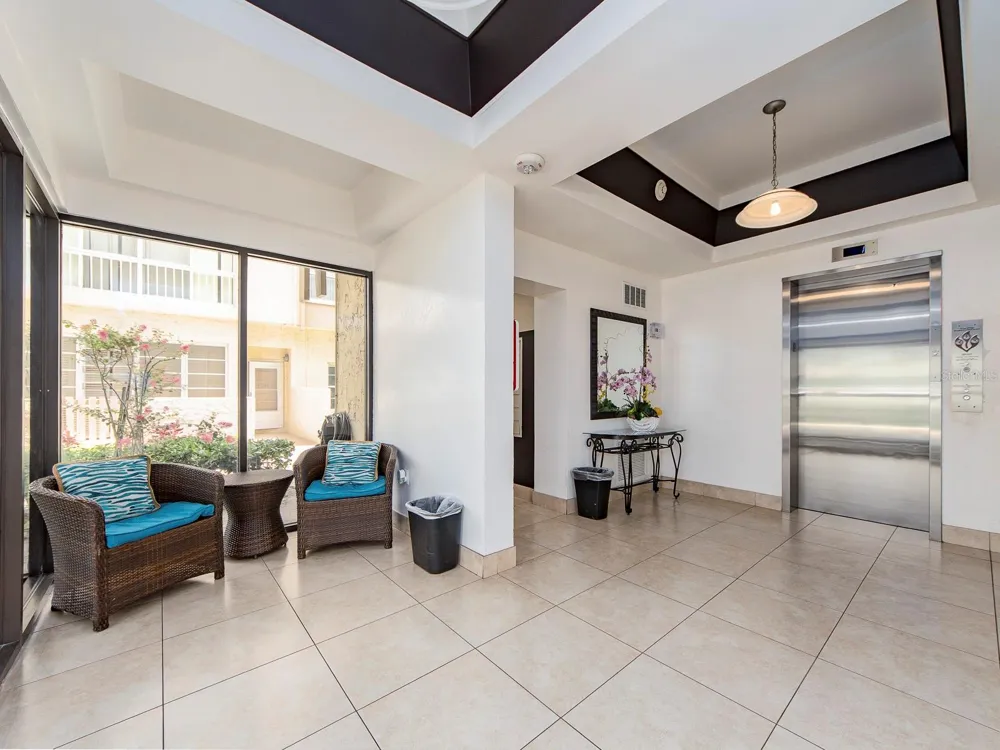 121 ISLAND WAY #334 Clearwater Beach, FL 33767