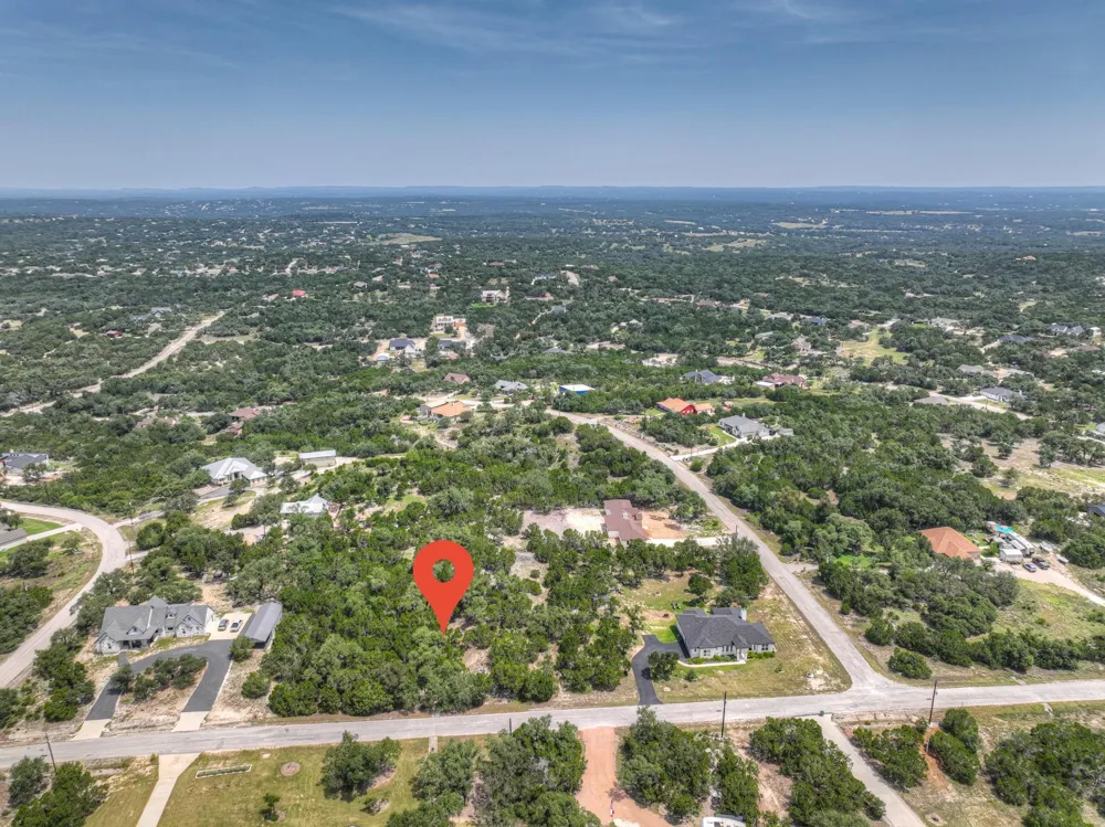 235 Flanders Fischer, TX 78623