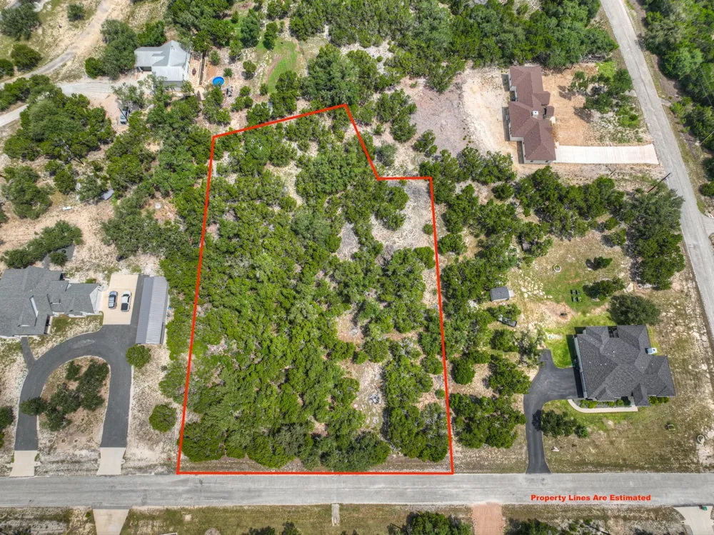 235 Flanders Fischer, TX 78623