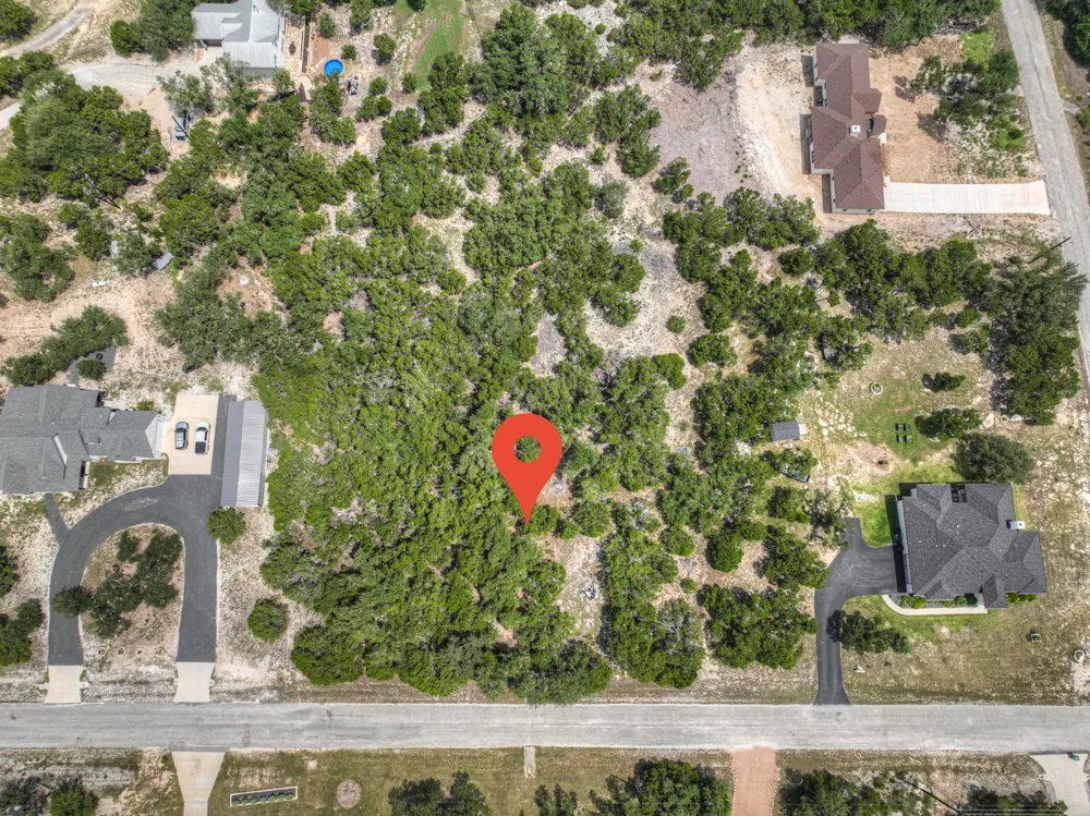 235 Flanders Fischer, TX 78623