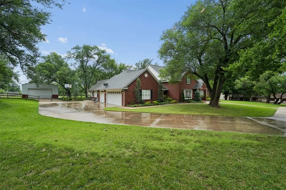 507 Reid Street Seminole, OK 74868