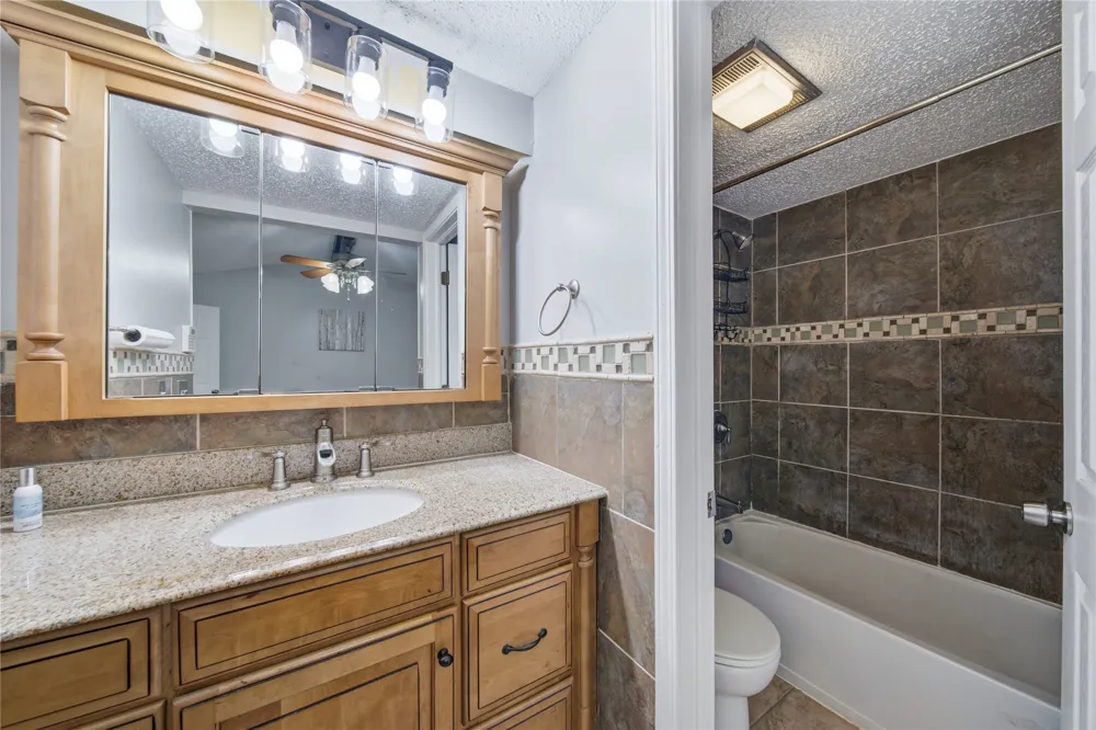 7629 E 88th Place Tulsa, OK 74133