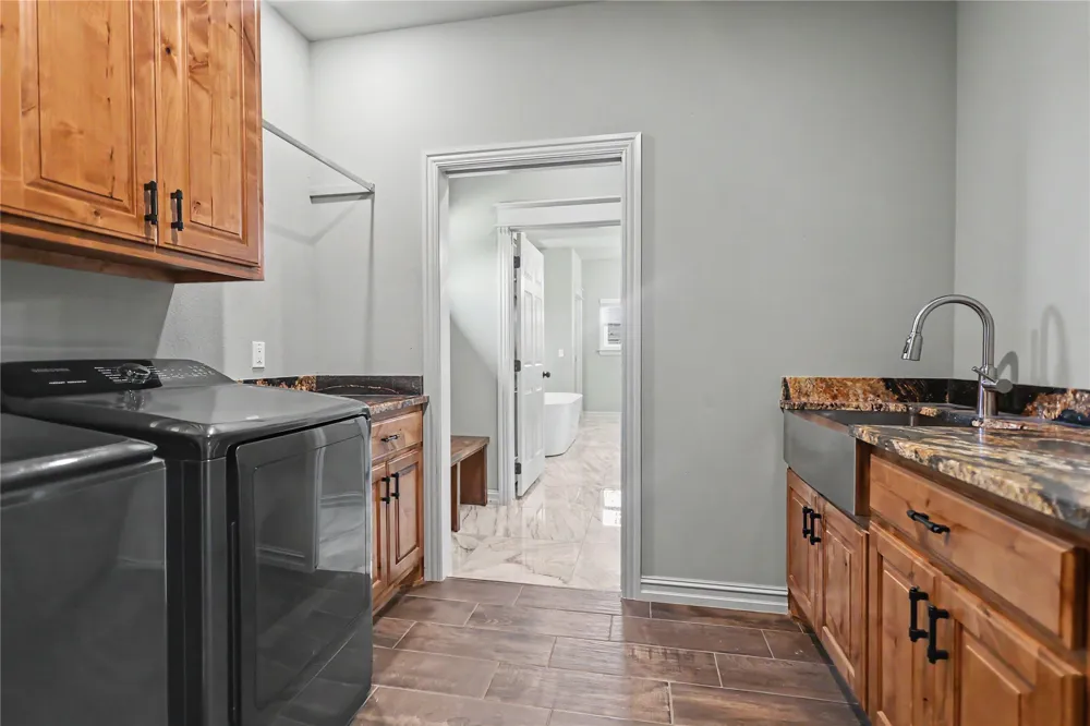 1515 County Line Road Fort Gibson, OK 74434