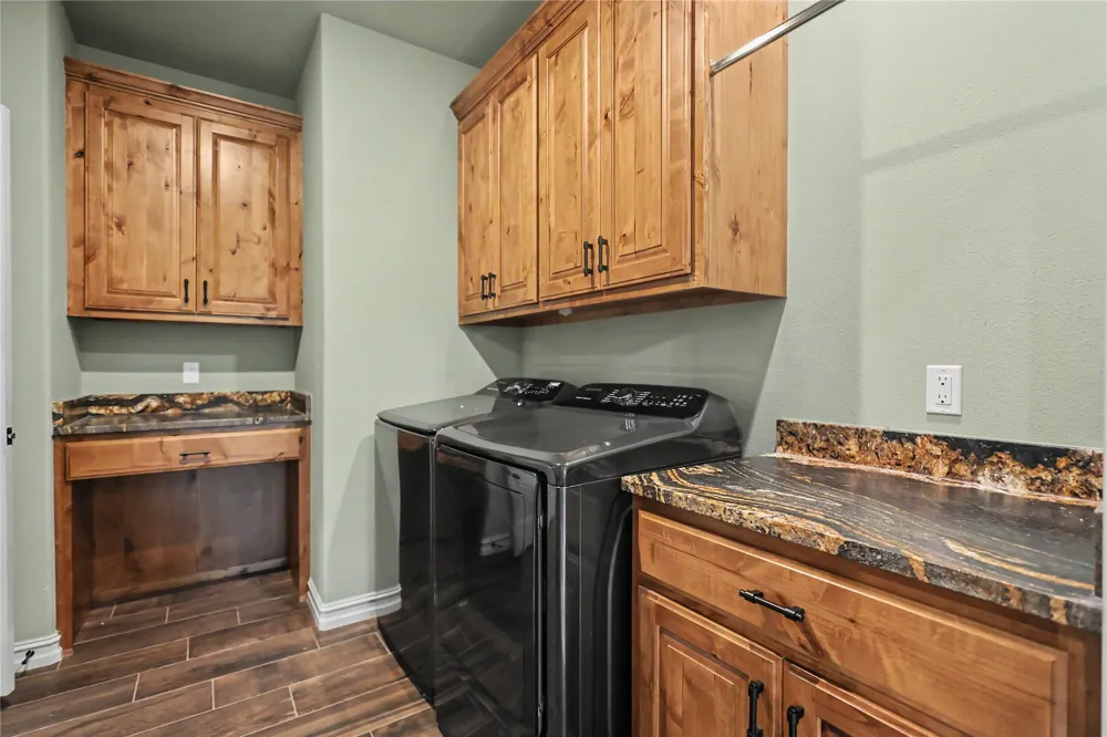 1515 County Line Road Fort Gibson, OK 74434