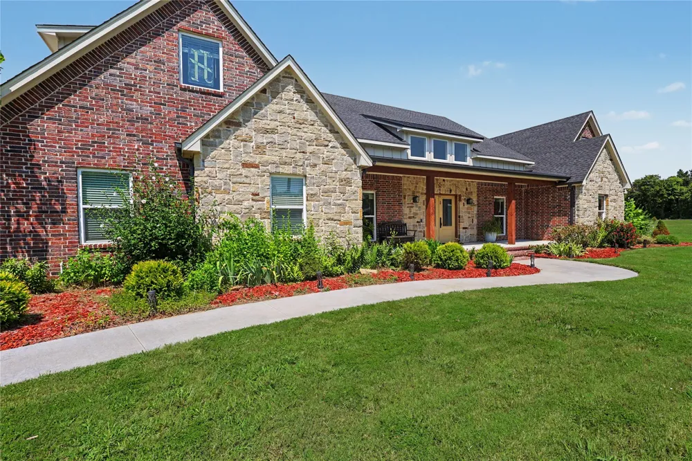 1515 County Line Road Fort Gibson, OK 74434