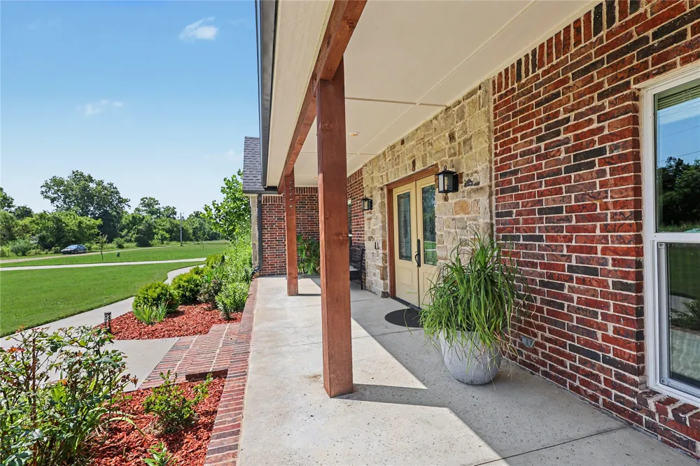 1515 County Line Road Fort Gibson, OK 74434