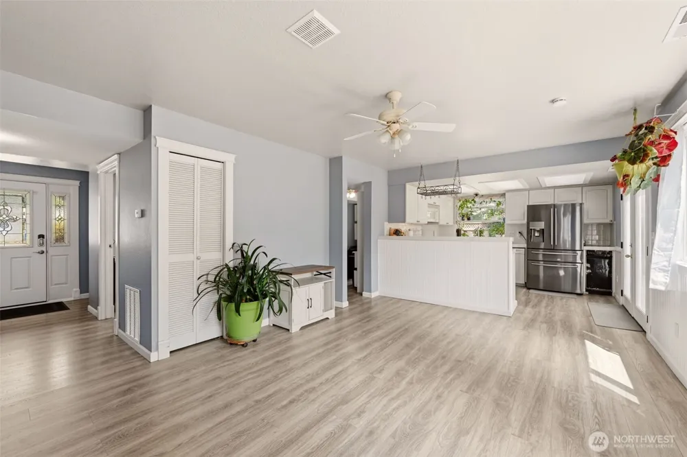 18930 SE 263rd Street Covington, WA 98042