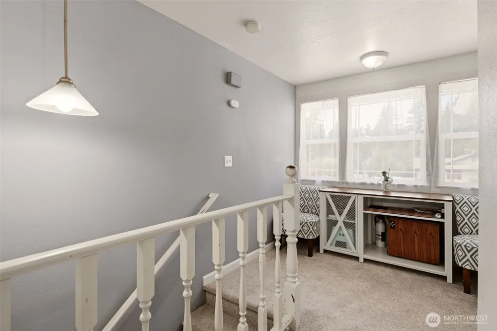 18930 SE 263rd Street Covington, WA 98042