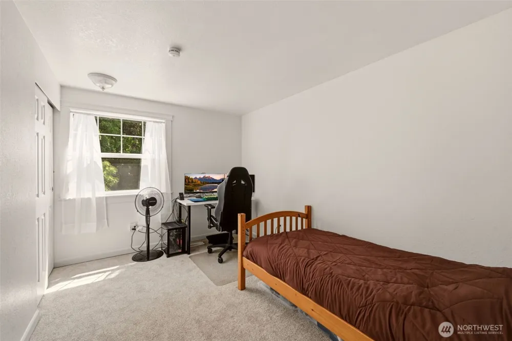 18930 SE 263rd Street Covington, WA 98042
