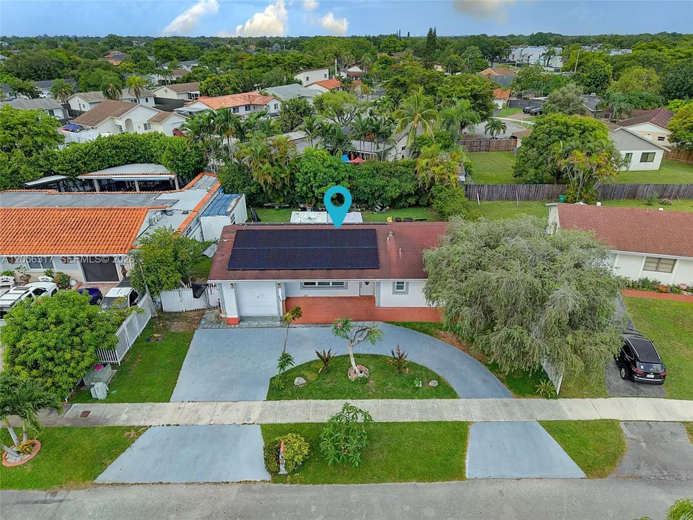 14755 SW 70th Ter Miami, FL 33193