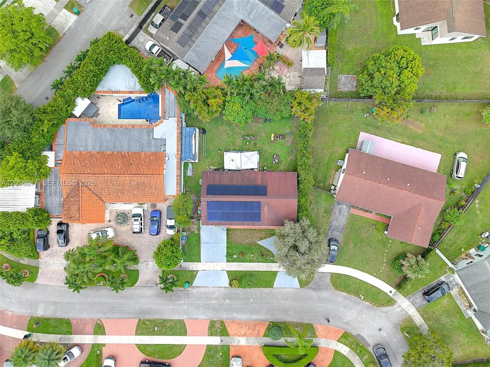 14755 SW 70th Ter Miami, FL 33193
