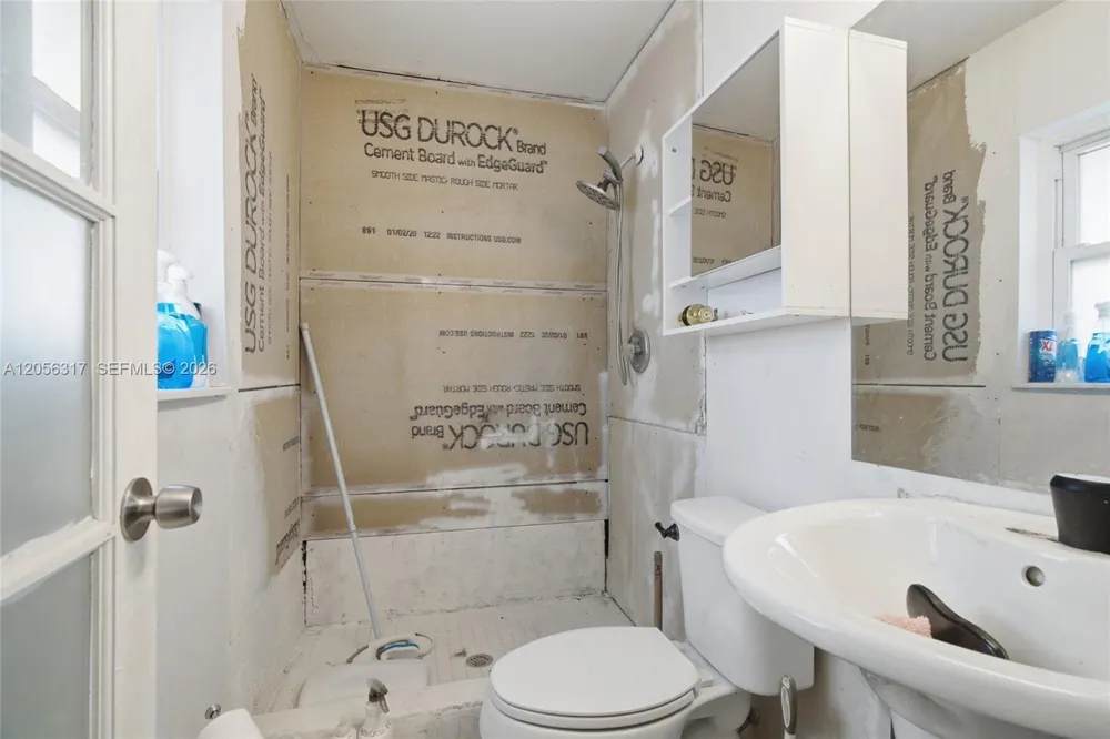 14755 SW 70th Ter Miami, FL 33193