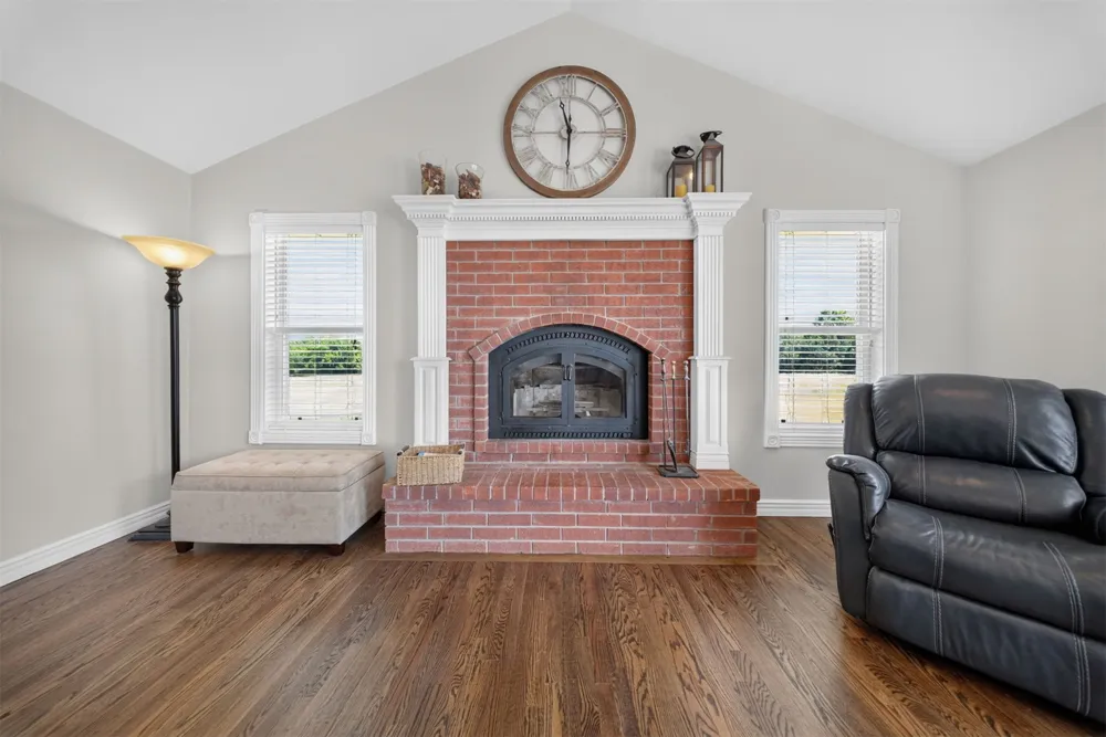 5705 S Prairie Drive Chelsea, OK 74016