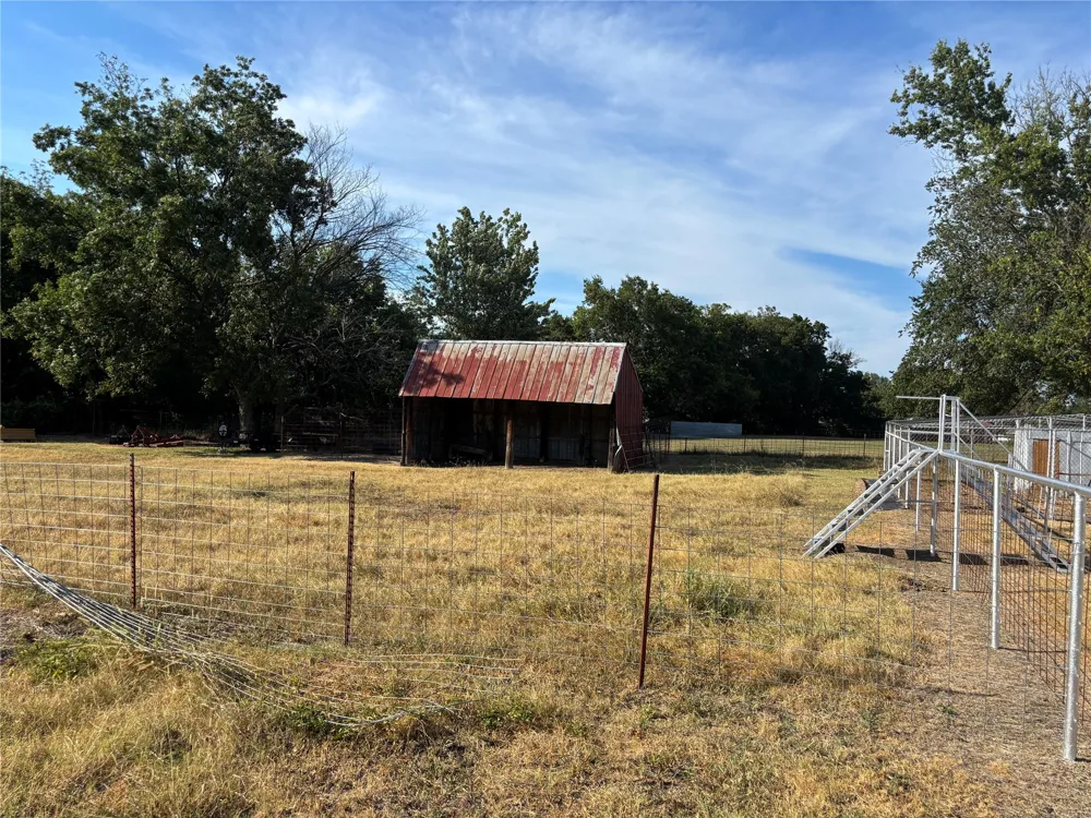 5705 S Prairie Drive Chelsea, OK 74016