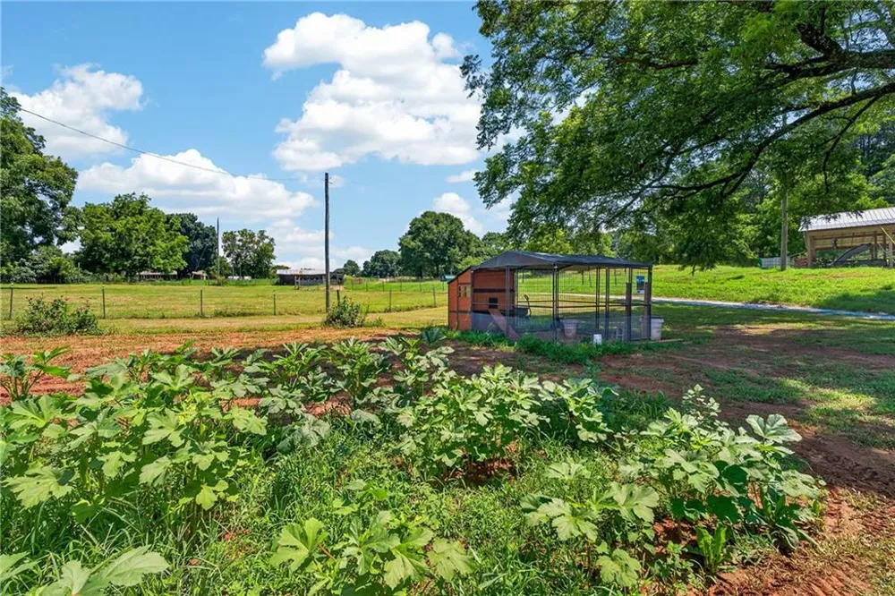 14155 HWY 106 Carnesville, GA 30521