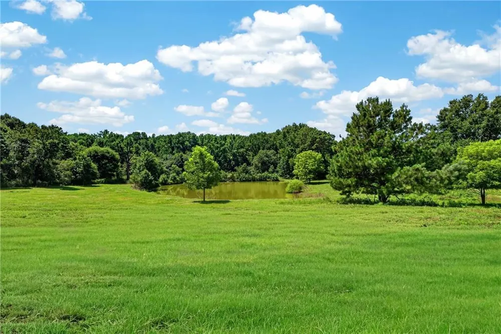 14155 HWY 106 Carnesville, GA 30521