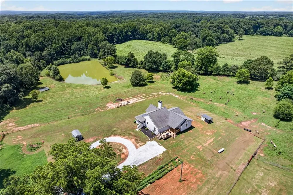 14155 HWY 106 Carnesville, GA 30521