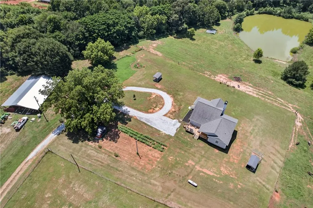 14155 HWY 106 Carnesville, GA 30521