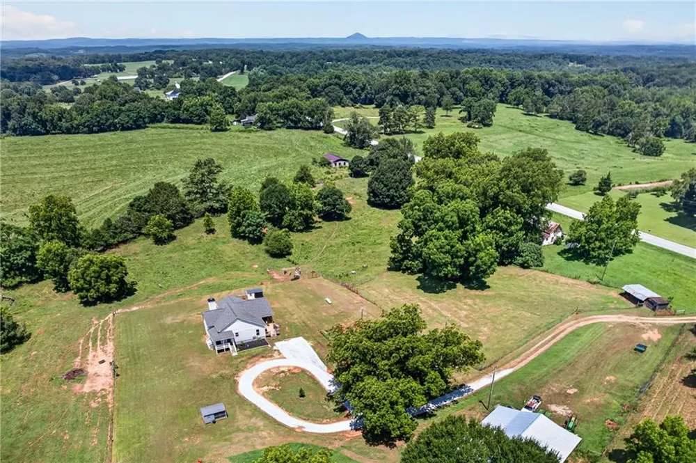 14155 HWY 106 Carnesville, GA 30521