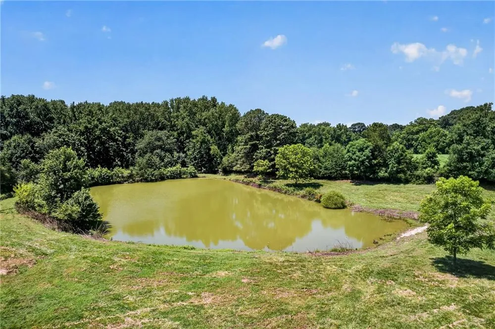 14155 HWY 106 Carnesville, GA 30521