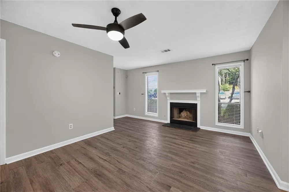 3923 Woodridge Way Tucker, GA 30084