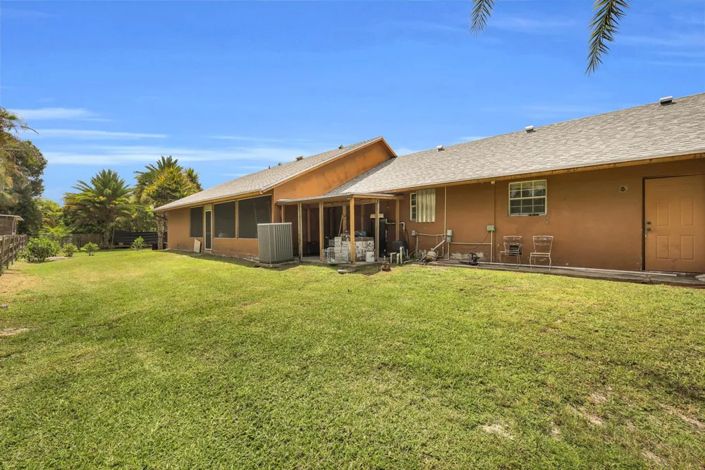 15921 80TH LANE Loxahatchee, FL 33470
