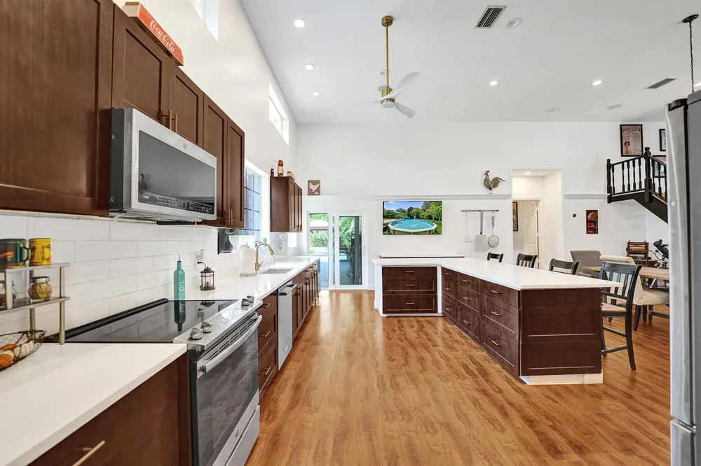 10951 SW 58th Court Davie, FL 33328