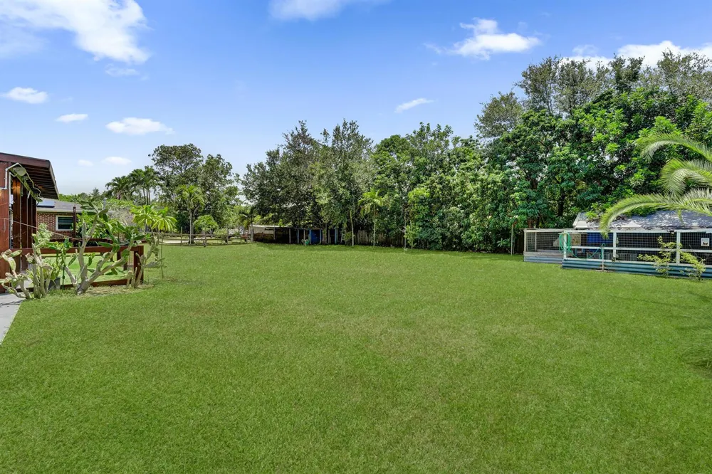 10951 SW 58th Court Davie, FL 33328