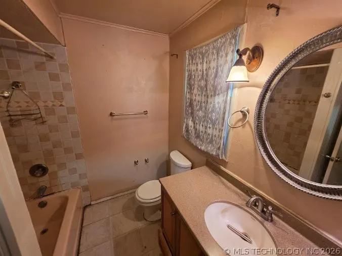 207 S 8th Street Okemah, OK 74859