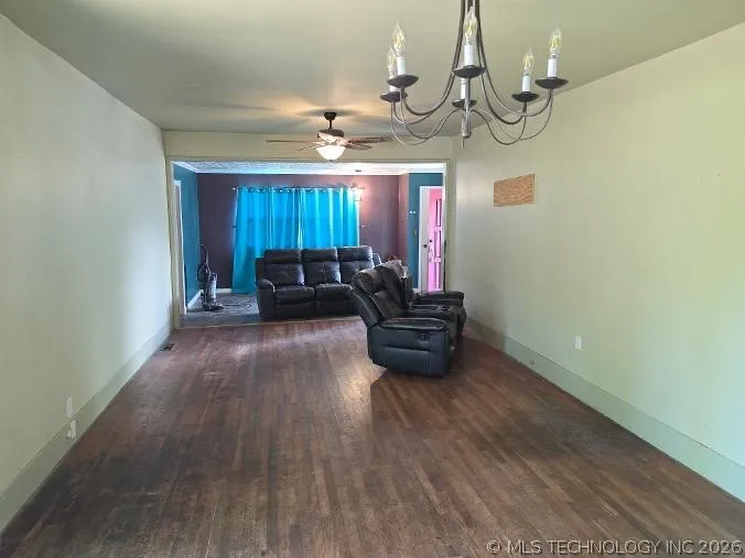 207 S 8th Street Okemah, OK 74859