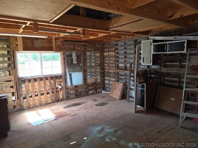207 S 8th Street Okemah, OK 74859