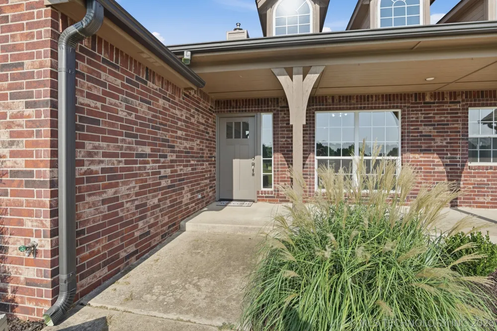 13535 E 463 ROAD Claremore, OK 74017