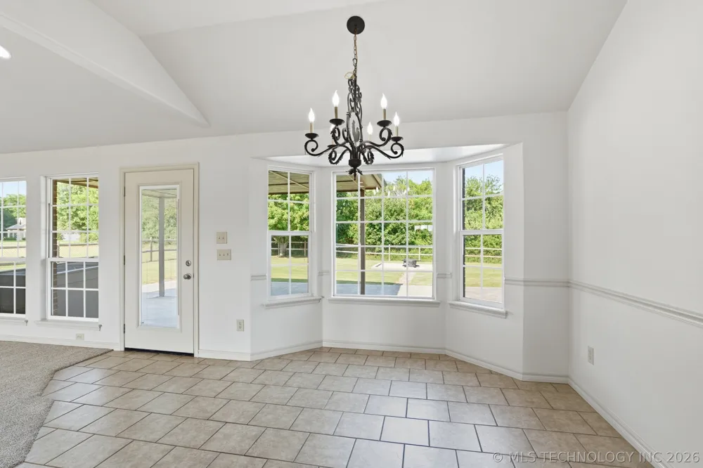 13535 E 463 ROAD Claremore, OK 74017