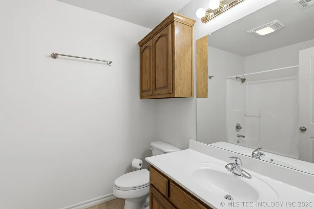 13535 E 463 ROAD Claremore, OK 74017