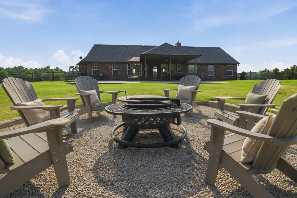 13535 E 463 ROAD Claremore, OK 74017