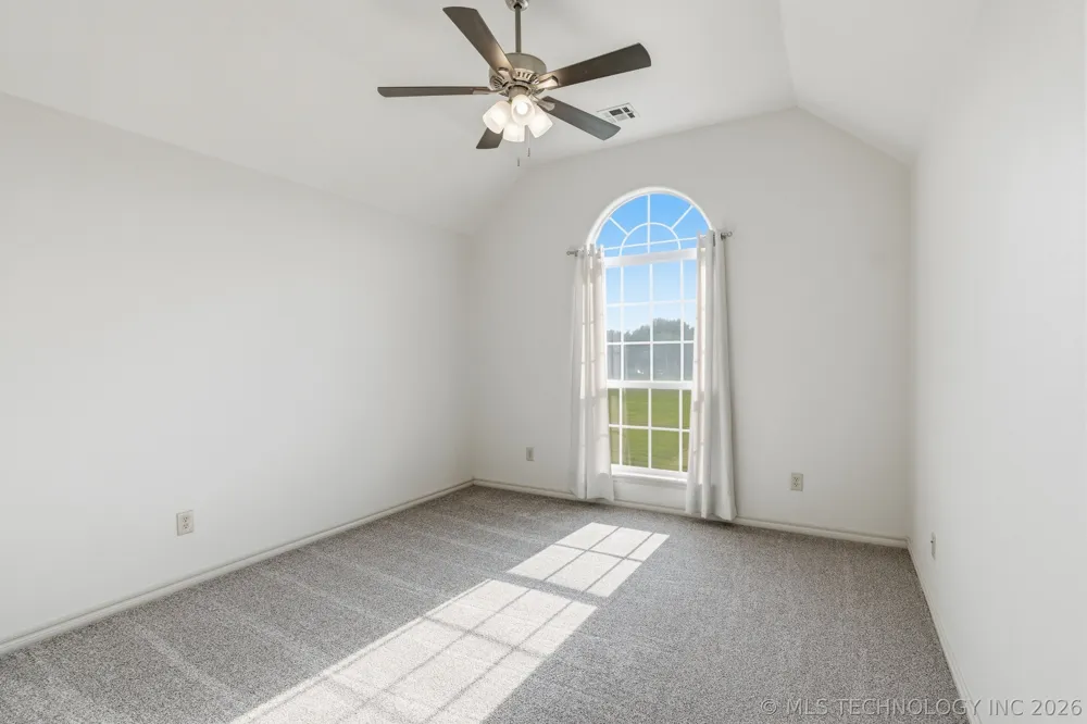13535 E 463 ROAD Claremore, OK 74017