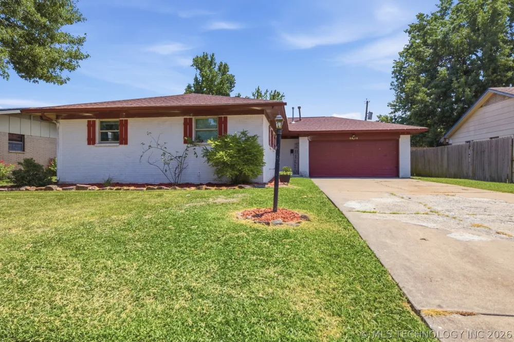 8634 E 38th Place NE Tulsa, OK 74146