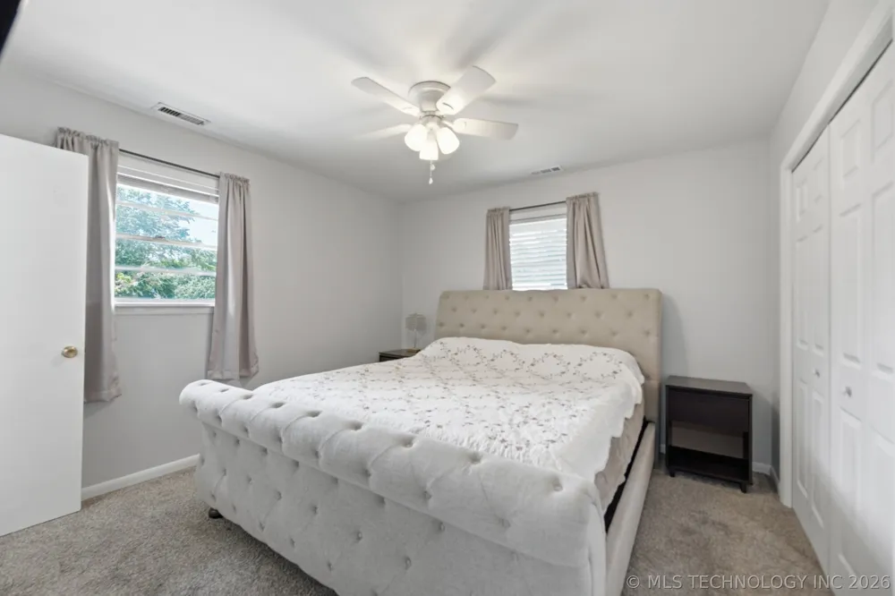 8634 E 38th Place NE Tulsa, OK 74146