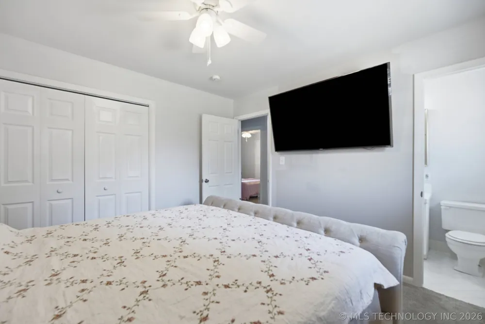 8634 E 38th Place NE Tulsa, OK 74146
