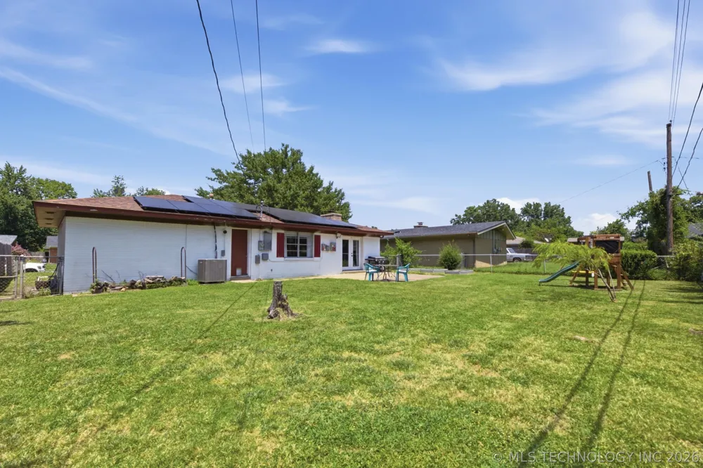 8634 E 38th Place NE Tulsa, OK 74146