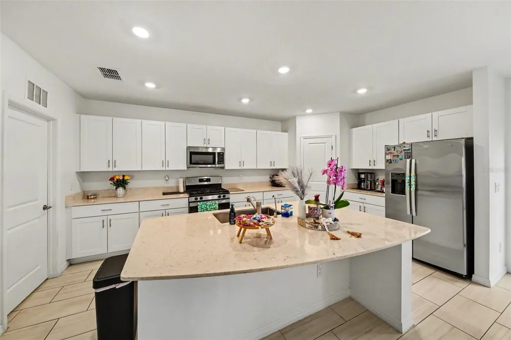 35194 ACKLEY TRCE Zephyrhills, FL 33541