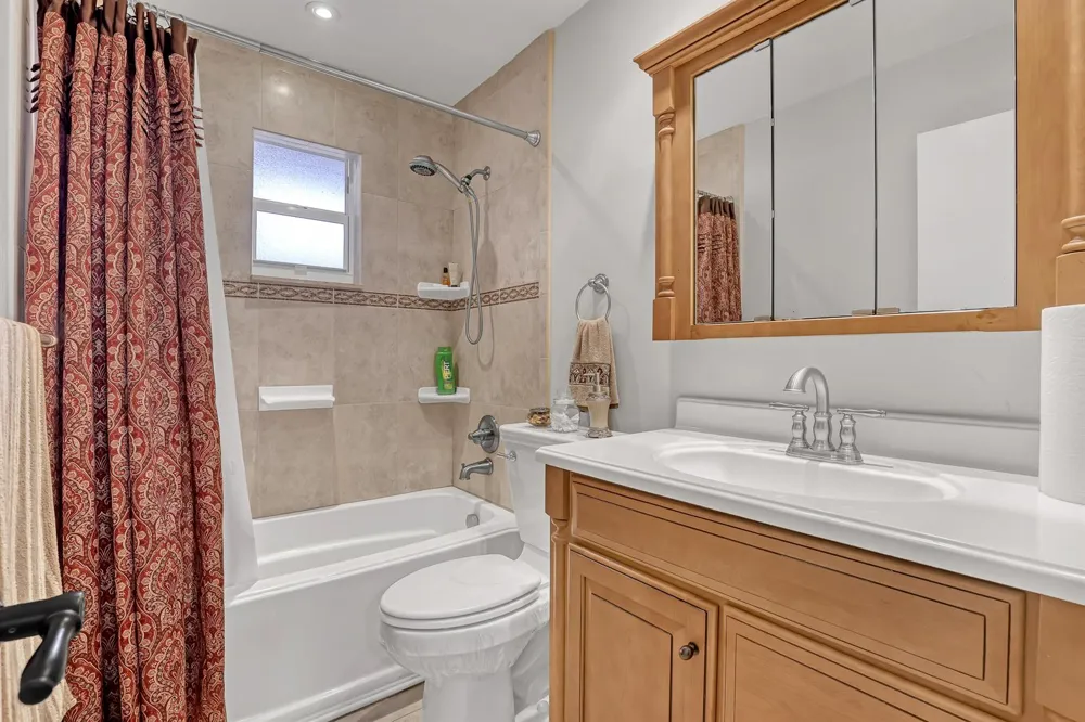 504 Davis Road #96 Palm Springs, FL 33461