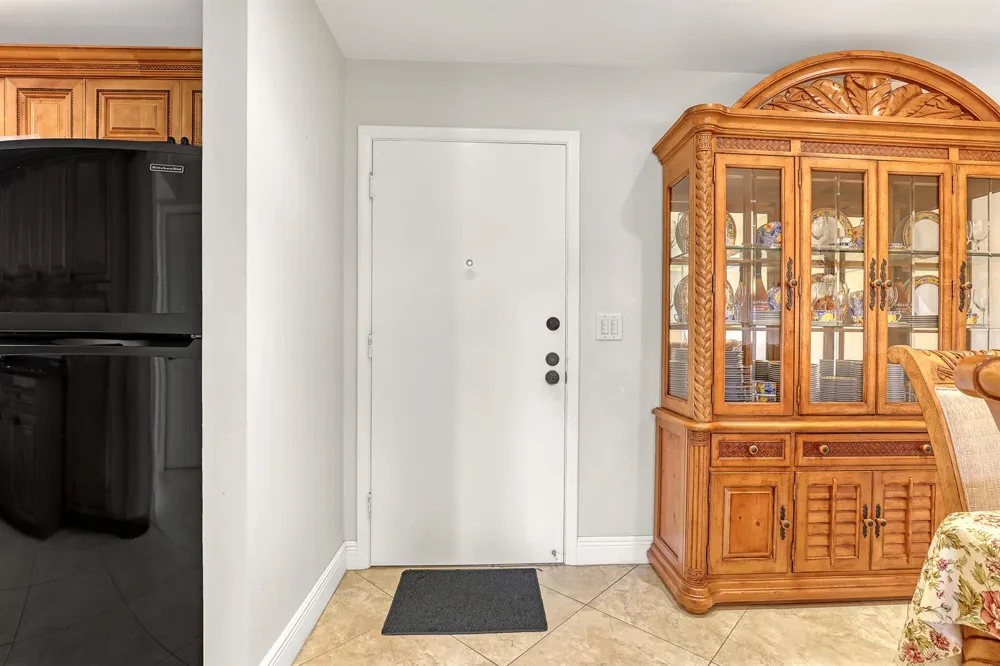 504 Davis Road #96 Palm Springs, FL 33461
