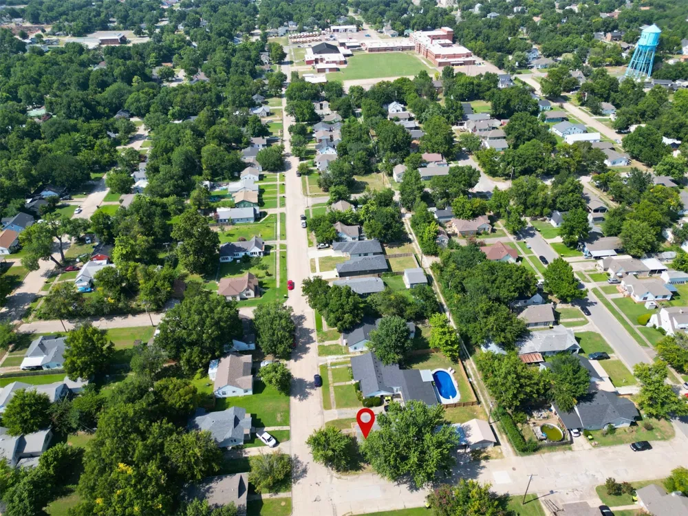 1142 S Stockton Street Ada, OK 74820