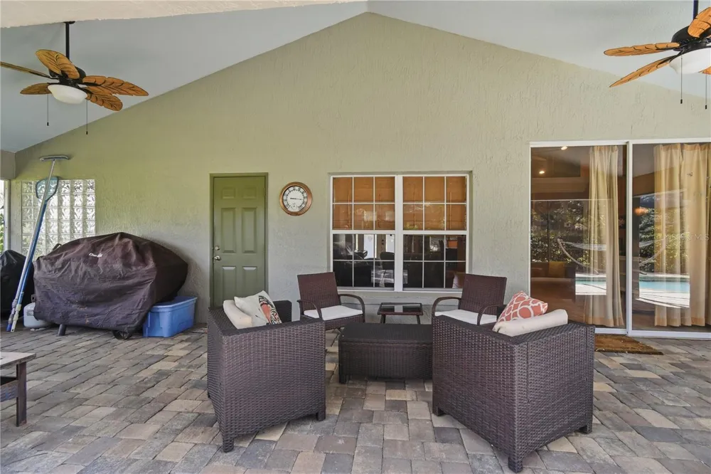 23354 OAK PRAIRIE CIRCLE Sorrento, FL 32776