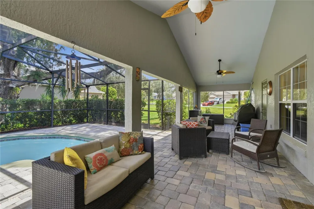 23354 OAK PRAIRIE CIRCLE Sorrento, FL 32776